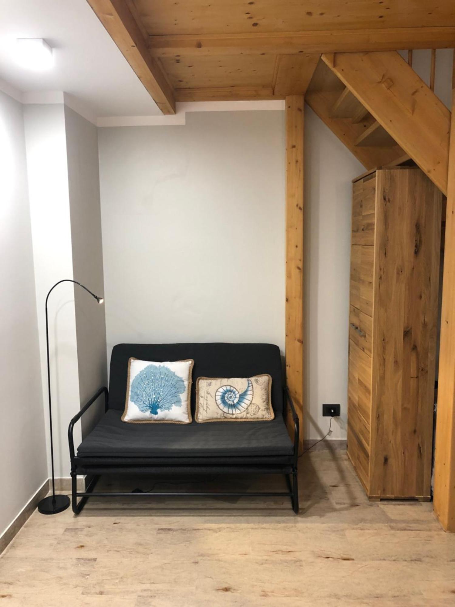 Seeblickwohnung Sirmione - Fronte Lago Mit Privatsteg Bagian luar foto