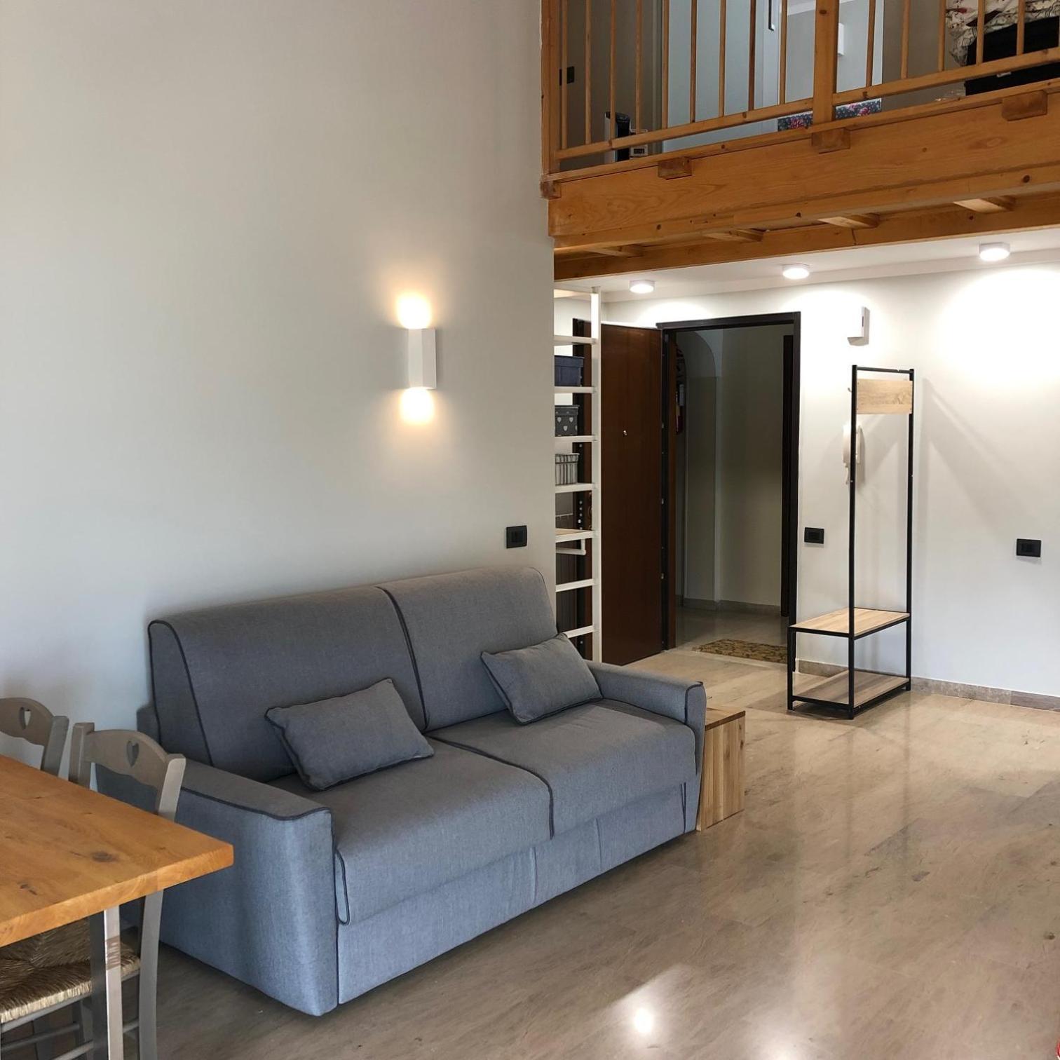 Seeblickwohnung Sirmione - Fronte Lago Mit Privatsteg Bagian luar foto